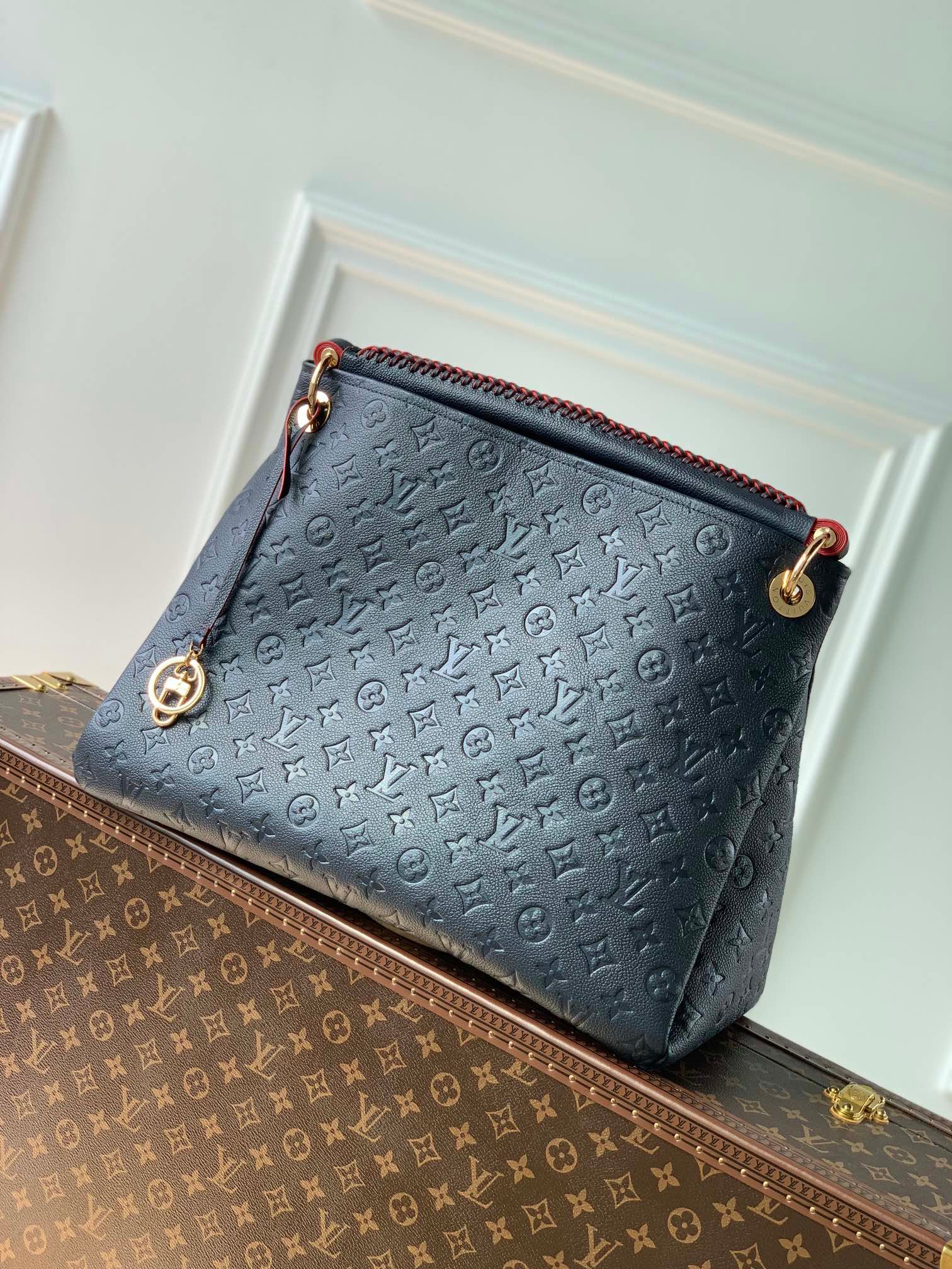 Louis Vuitton Artsy HandBag-Navy Blue-47*32*22CM