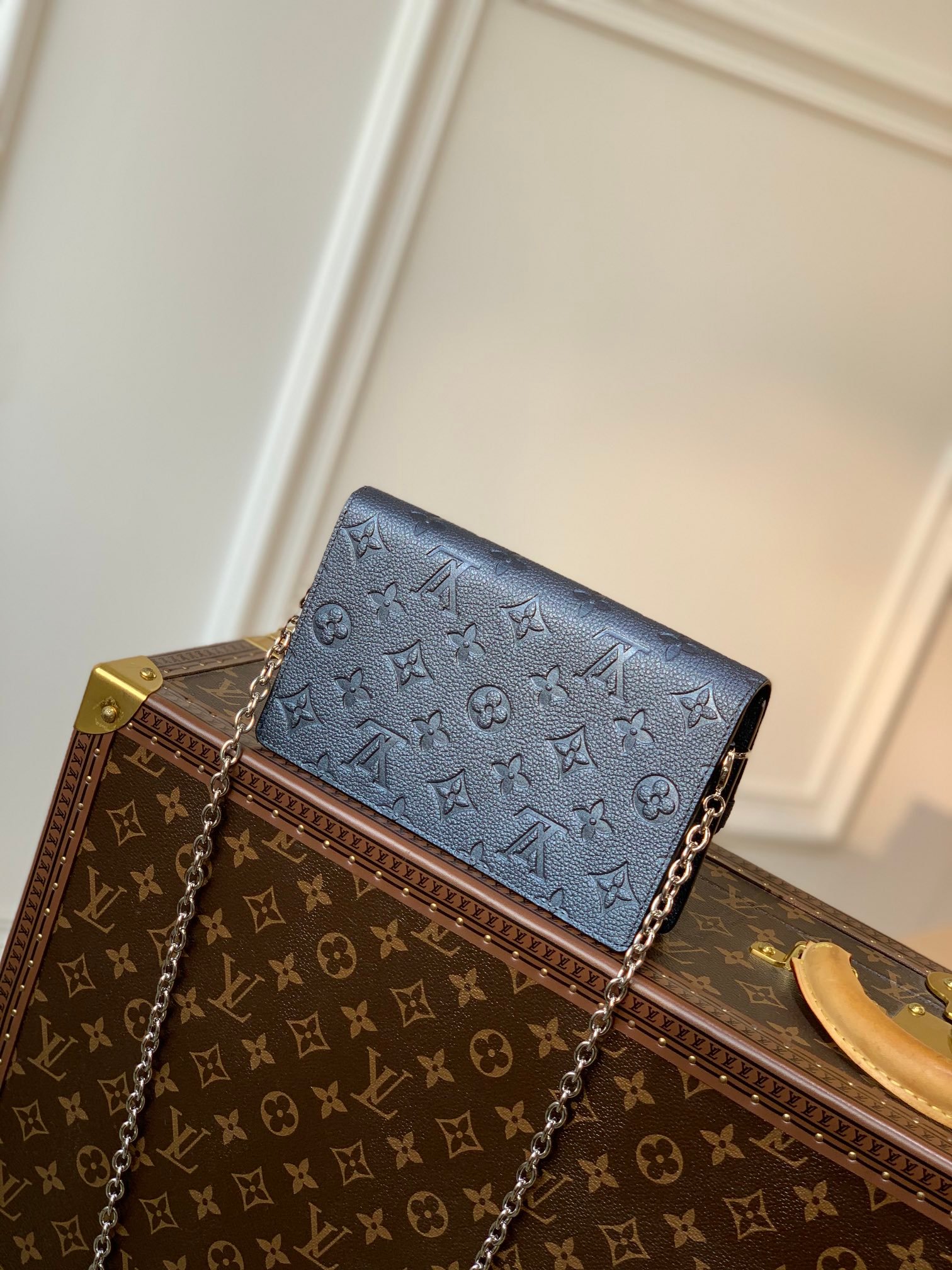 Louis Vuitton Vavin Handbags-19*13*4CM - Image 5