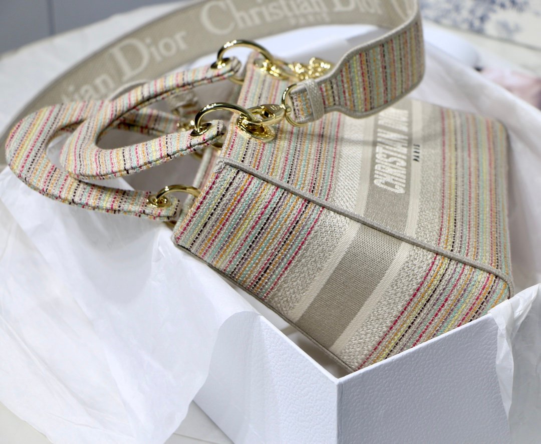 Lady Diro Bag-24*20*11CM - Image 3