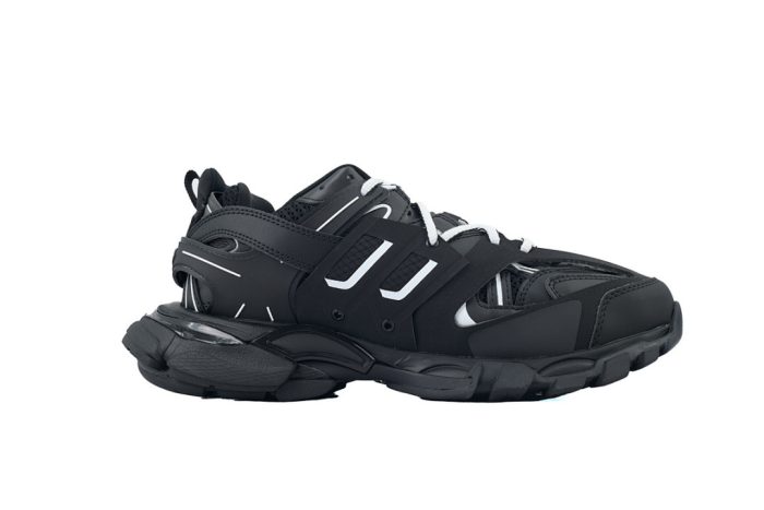 Balenciaga Tess S Black And White Sneakers
